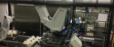 HepcoMotion - Mechelec Automation utilise Hepco’s SL2 linear guides in high duty, trolley packing application